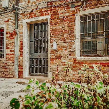 Autentico Rifugio Veneziano Bilocale Nel Cuore Di Cannaregio Apartment *